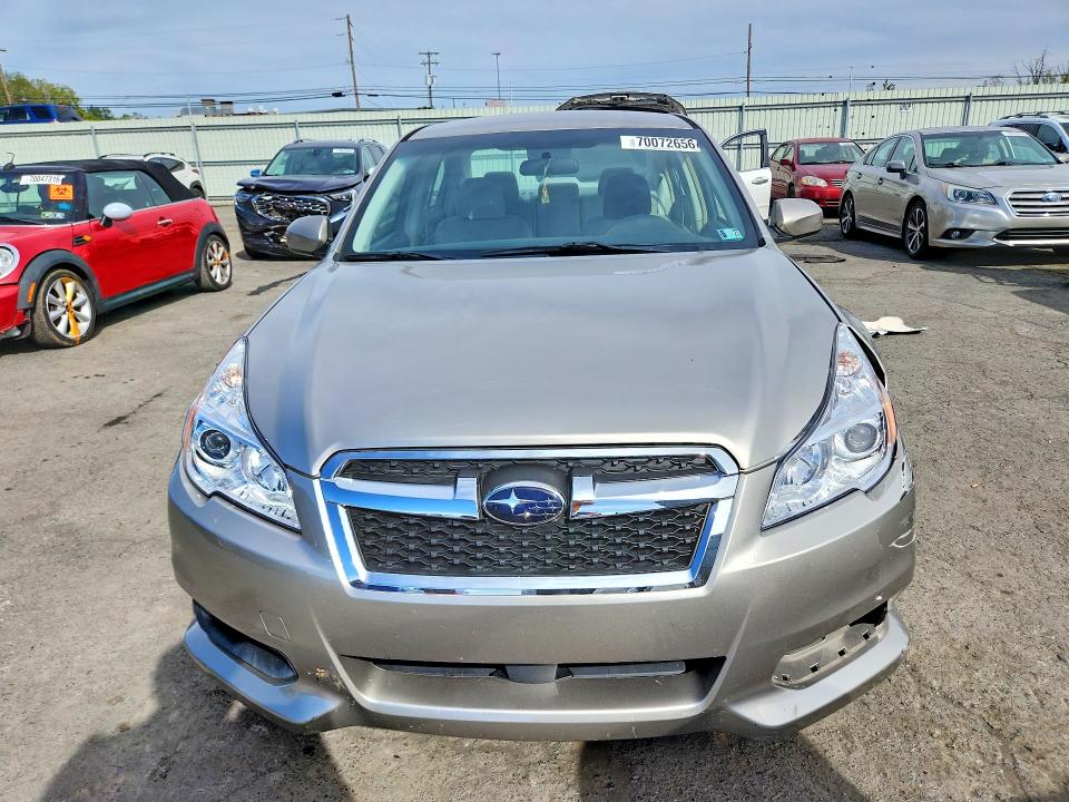 2014 Subaru Legacy მანქანა იყიდება აუქციონზე, vin: 4S3BMBC60E3036026, აუქციონის ნომერი: 70072656