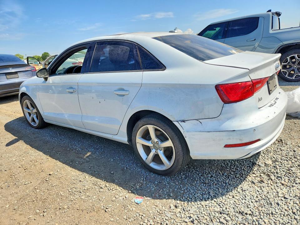 68337326 :رقم المزاد ، WAUACGFF4F1110856 vin ، 2015 Audi A3 مزاد بيع