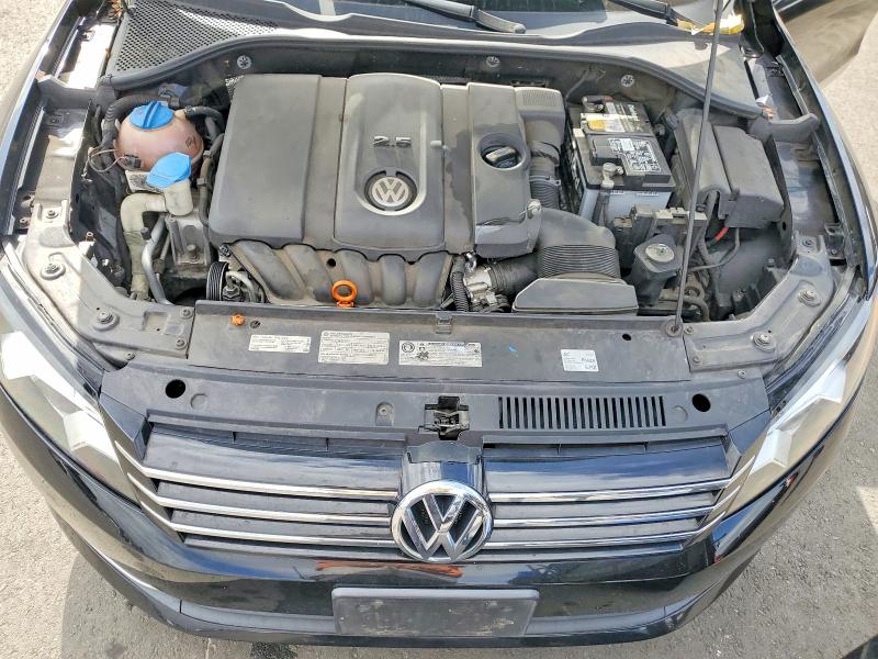 68890636 :رقم المزاد ، 1VWAP7A39CC081453 vin ، 2012 Volkswagen Passat مزاد بيع