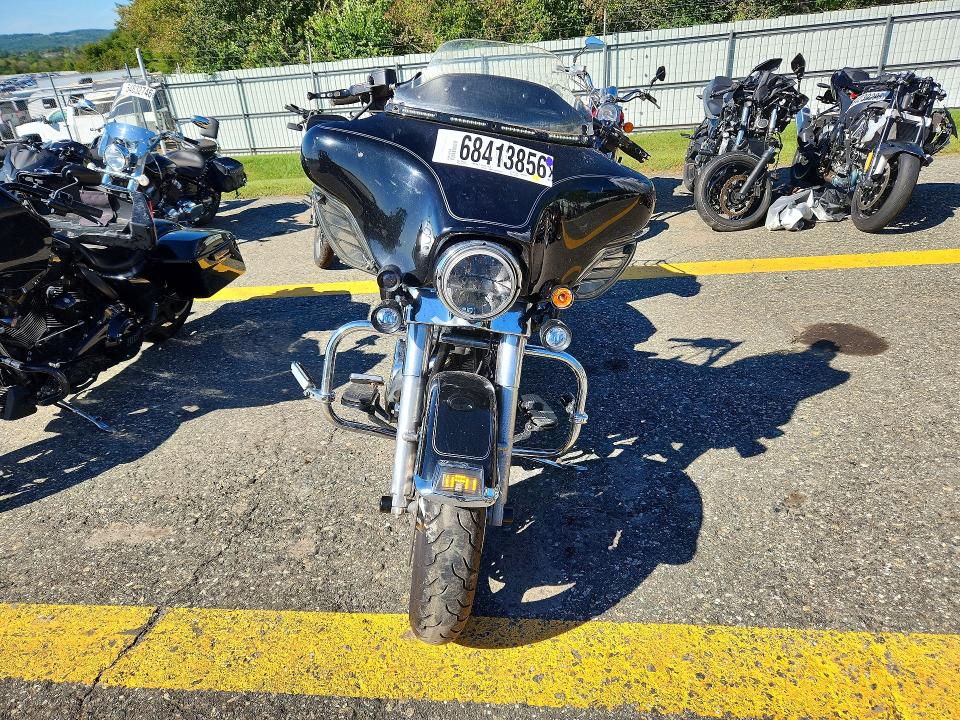 2006 Harley-davidson Flhtci მანქანა იყიდება აუქციონზე, vin: 1HD1FFW116Y618197, აუქციონის ნომერი: 68413856
