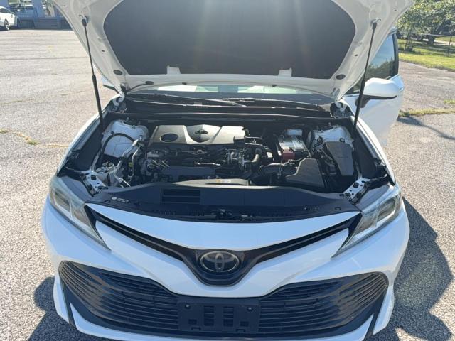 Auction sale of the 2019 Toyota Camry, vin: 4T1B11HK7KU815806, lot number: 69319406
