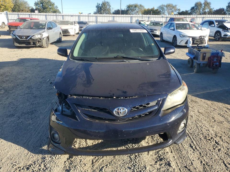 2011 Toyota Corolla მანქანა იყიდება აუქციონზე, vin: 2T1BU4EE2BC609186, აუქციონის ნომერი: 70857466