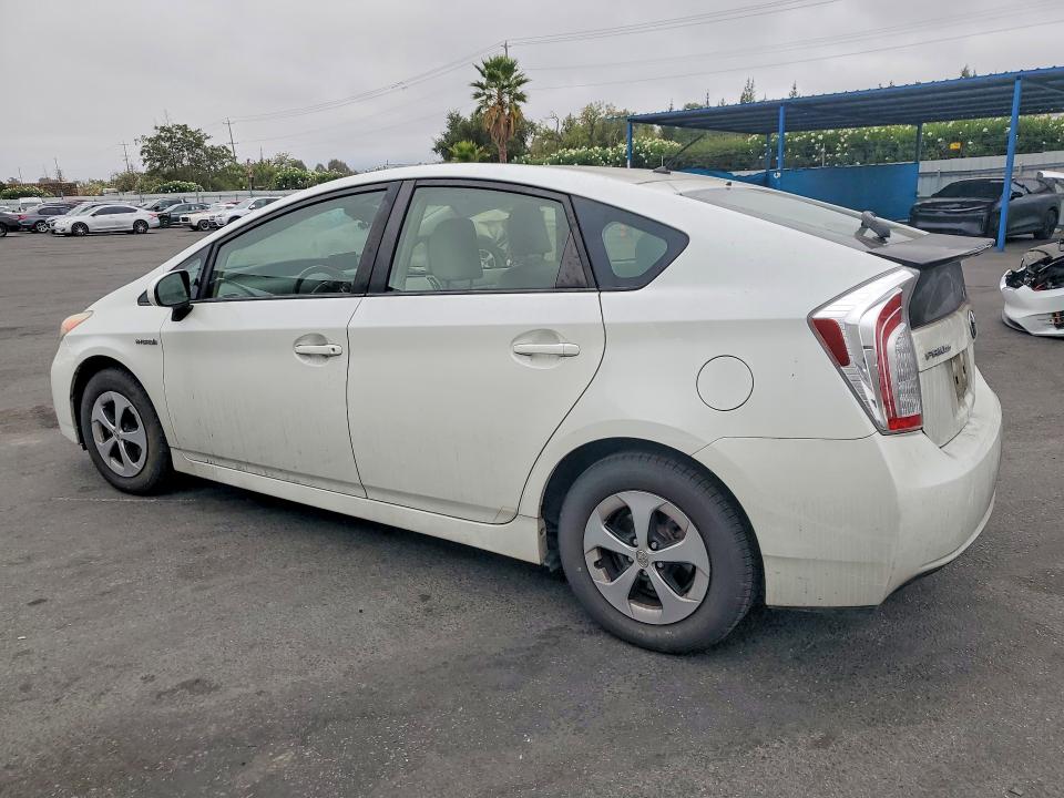 69801086 :رقم المزاد ، JTDKN3DU2D1686728 vin ، 2013 Toyota Prius مزاد بيع