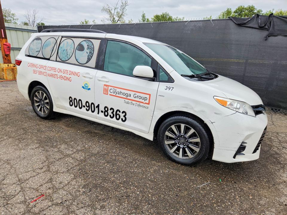 Aukcja sprzedaży 2018 Toyota Sienna, vin: 5TDJZ3DC0JS204859, numer aukcji: 69912796