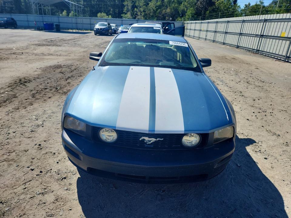 2006 Ford Mustang მანქანა იყიდება აუქციონზე, vin: 1ZVFT80N965200444, აუქციონის ნომერი: 70664296
