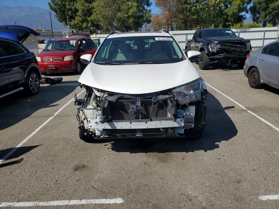 Aukcja sprzedaży 2017 Toyota Rav4, vin: JTMWFREV1HJ102057, numer aukcji: 69419116