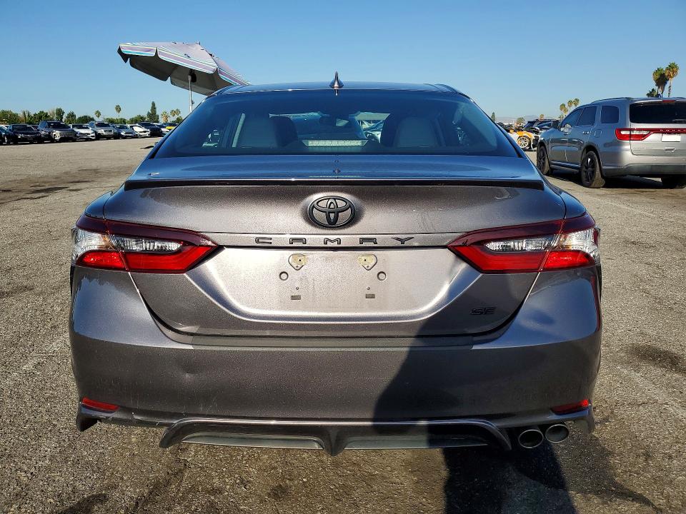 2023 Toyota Camry მანქანა იყიდება აუქციონზე, vin: 4T1G11AK4PU740327, აუქციონის ნომერი: 67934436