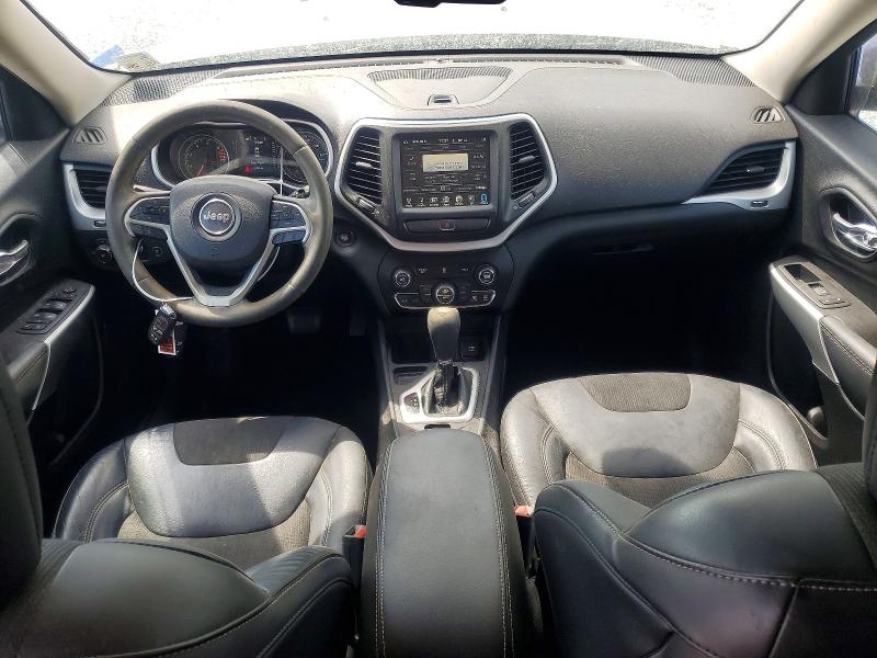 68762686 :رقم المزاد ، 1C4PJLLB4JD605613 vin ، 2018 Jeep Cherokee مزاد بيع