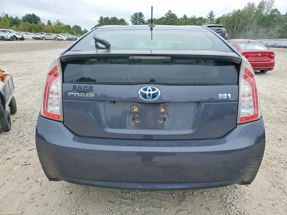 2013 Toyota Prius მანქანა იყიდება აუქციონზე, vin: JTDKN3DU6D5594143, აუქციონის ნომერი: 70497756
