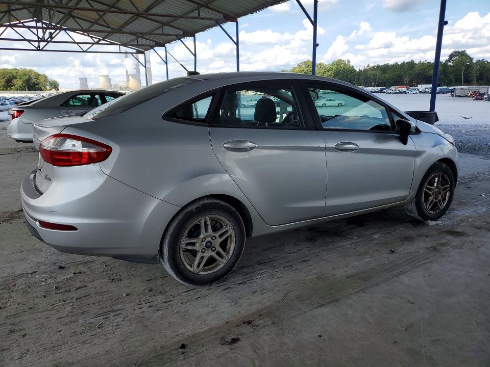 2017 Ford Fiesta მანქანა იყიდება აუქციონზე, vin: 3FADP4BJXHM135818, აუქციონის ნომერი: 68373606