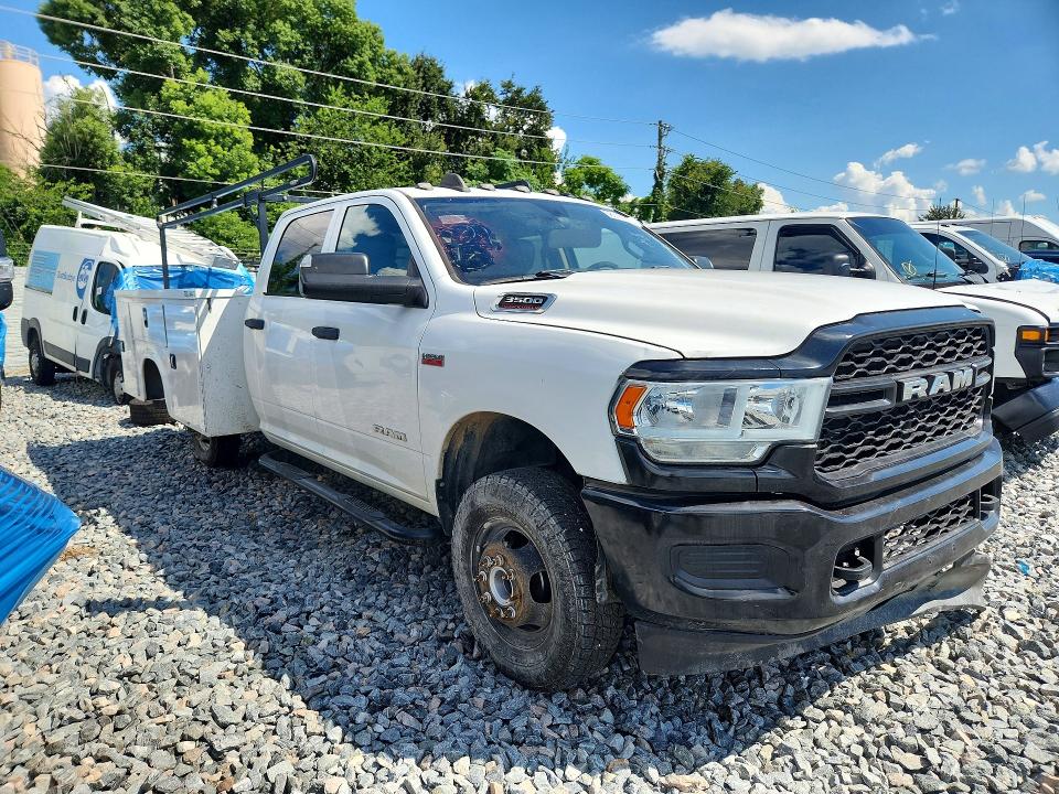 68318706 :رقم المزاد ، 3C7WRSCJ7KG561085 vin ، 2019 Ram 3500 مزاد بيع