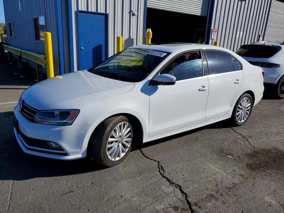 2016 Volkswagen Jetta მანქანა იყიდება აუქციონზე, vin: 3VWL17AJ3GM203821, აუქციონის ნომერი: 68107056