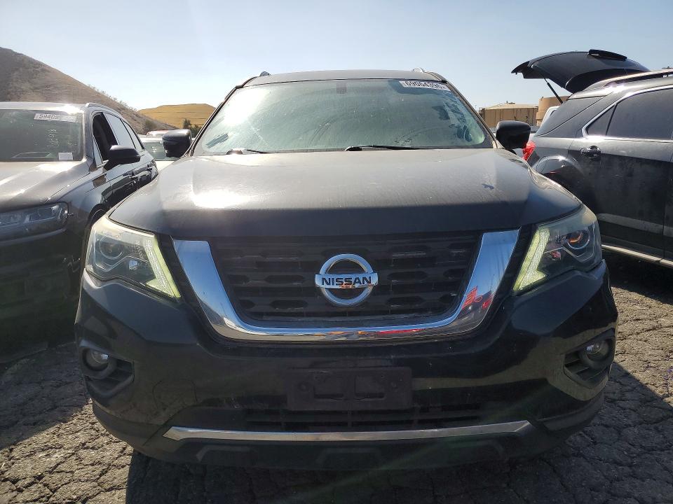 69064396 :رقم المزاد ، 5N1DR2DN3LC601118 vin ، 2020 Nissan Pathfinder مزاد بيع