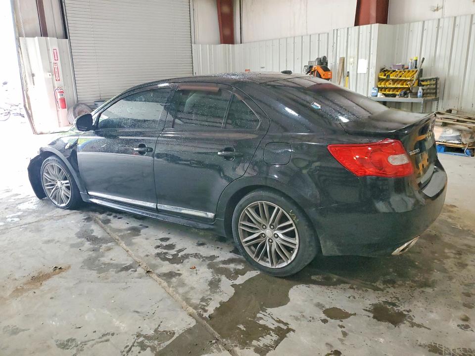 Продаж на аукціоні авто 2012 Suzuki Kizashi, vin: JS2RF9A85C6101105, номер лоту: 68649256