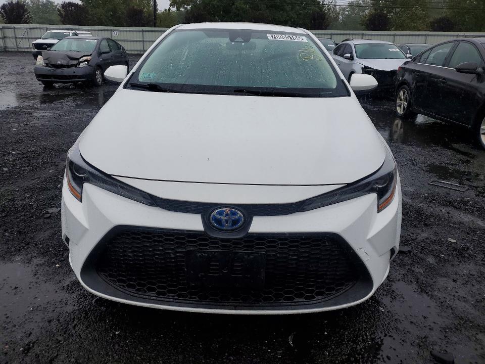 70085166 :رقم المزاد ، JTDEAMDE8N3009213 vin ، 2022 Toyota Corolla مزاد بيع