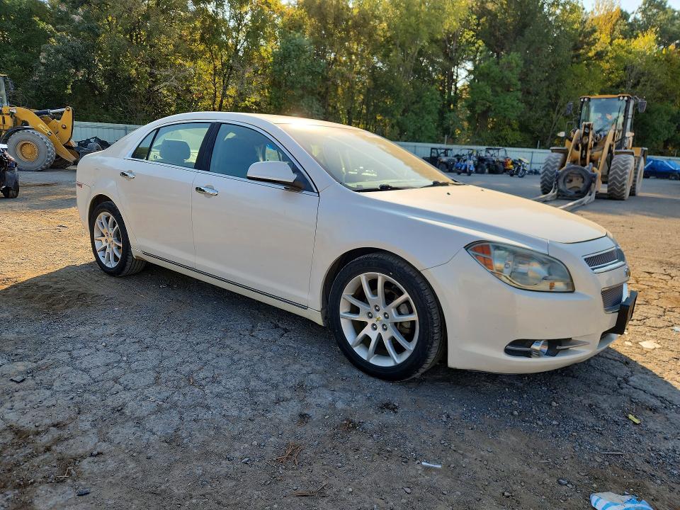 70658146 :رقم المزاد ، 1G1ZE5E78BF110783 vin ، 2011 Chevrolet Malibu مزاد بيع