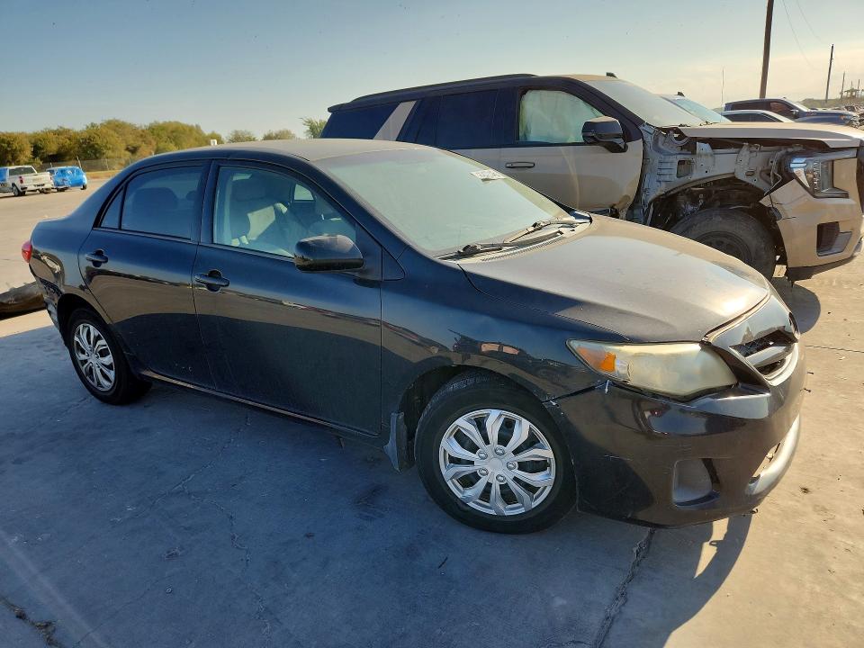 Продаж на аукціоні авто 2013 Toyota Corolla, vin: 5YFBU4EE6DP165782, номер лоту: 69427446