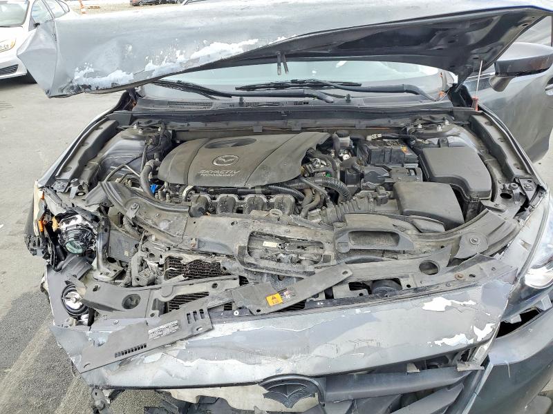 67561426 :رقم المزاد ، JM1BM1U78G1338132 vin ، 2016 Mazda 3 مزاد بيع