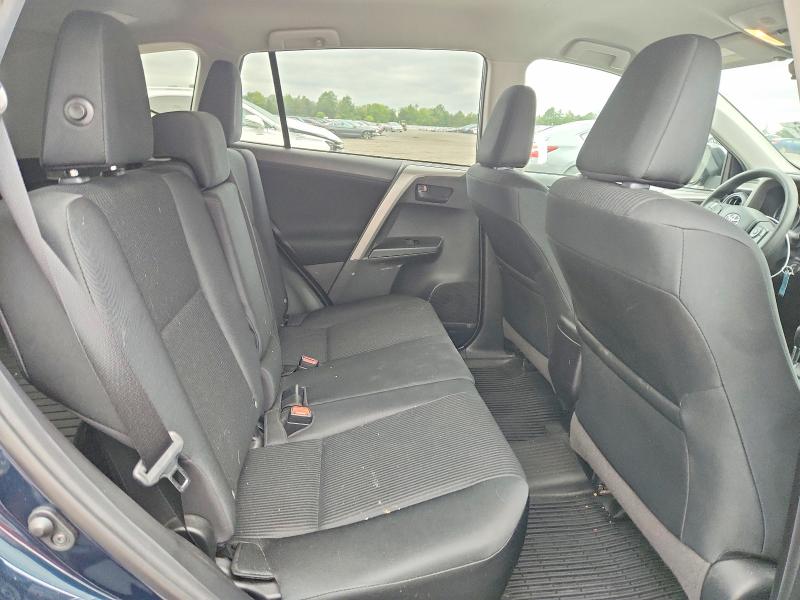 69518356 :رقم المزاد ، 2T3ZFREV7JW502905 vin ، 2018 Toyota Rav4 مزاد بيع