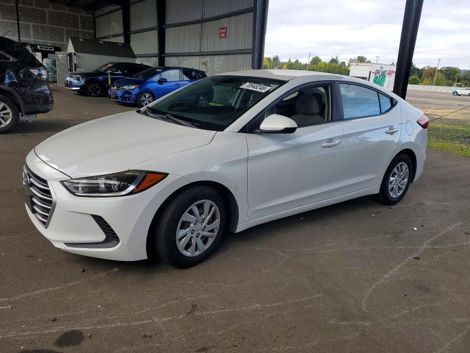 2017 Hyundai Elantra მანქანა იყიდება აუქციონზე, vin: 5NPD74LF5HH138376, აუქციონის ნომერი: 70948246