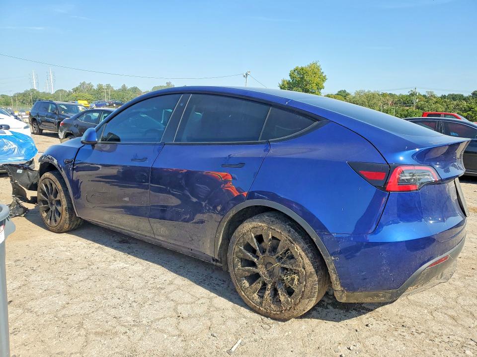 68912596 :رقم المزاد ، 5YJYGDEE0MF129647 vin ، 2021 Tesla Model Y مزاد بيع