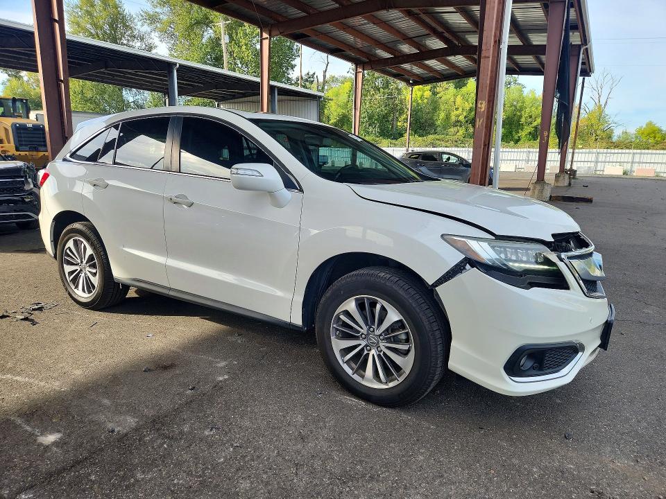 69723196 :رقم المزاد ، 5J8TB4H74HL011305 vin ، 2017 Acura Rdx مزاد بيع