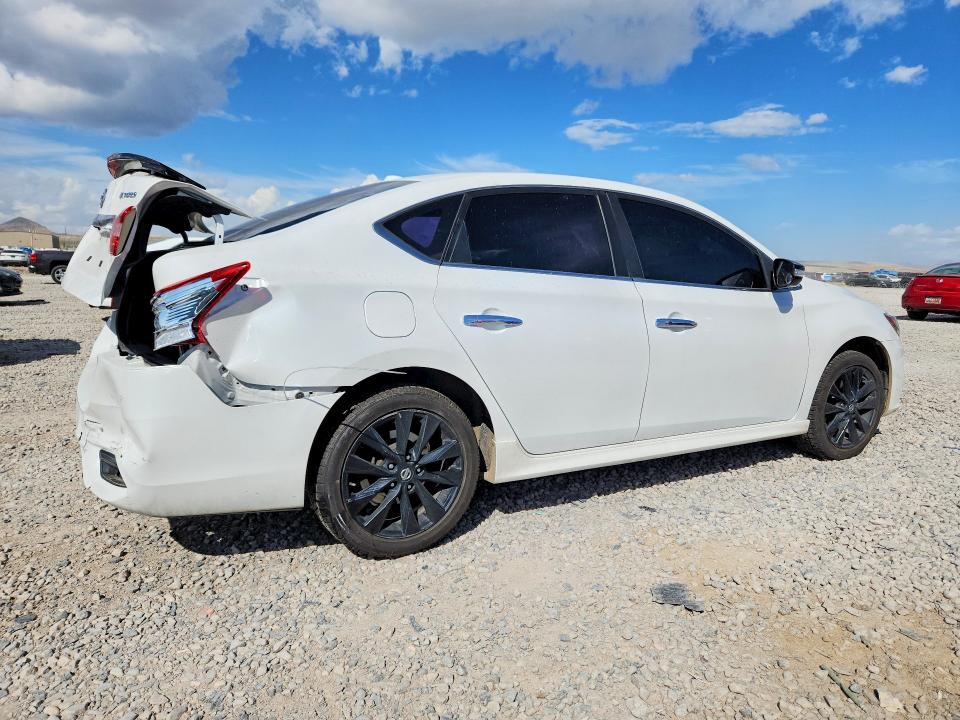 69310806 :رقم المزاد ، 3N1CB7APXHY337310 vin ، 2017 Nissan Sentra مزاد بيع