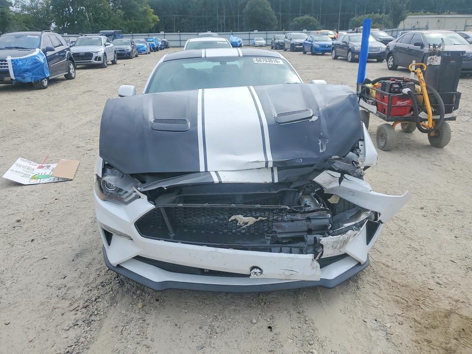 68703016 :رقم المزاد ، 1FA6P8TH5K5184725 vin ، 2019 Ford Mustang مزاد بيع