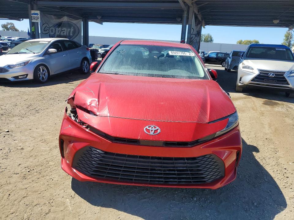 Продажа на аукционе авто 2025 Toyota Camry, vin: 4T1DAACK4SU116729        , номер лота: 69201786