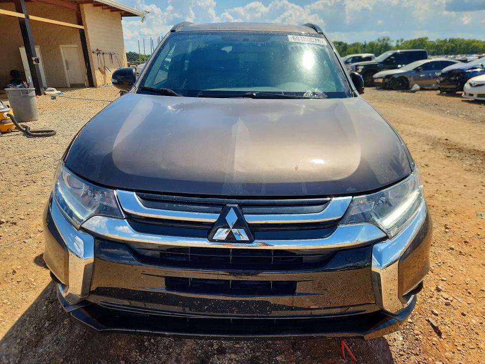 68180076 :رقم المزاد ، JA4AD3A33JZ019572 vin ، 2018 Mitsubishi Outlander مزاد بيع