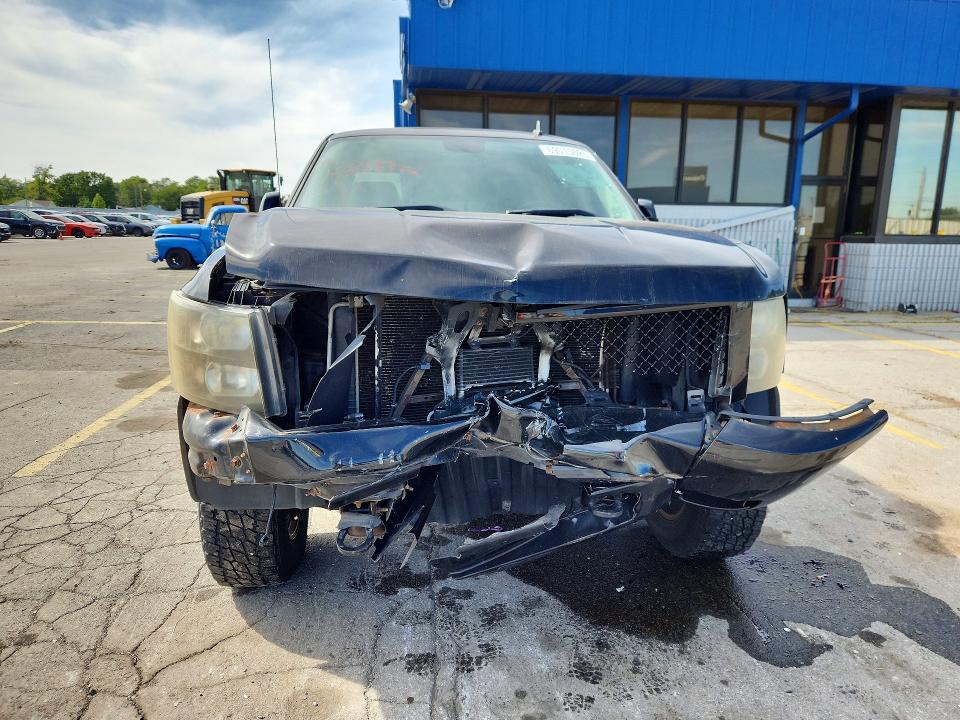 Продаж на аукціоні авто 2008 Chevrolet Silverado, vin: 1GCEK19J08Z239136, номер лоту: 69015026