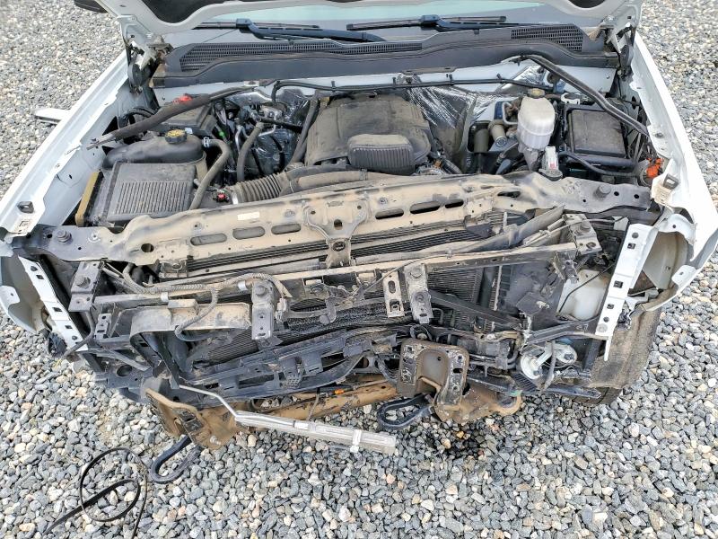 70299626 :رقم المزاد ، 1GC4KYCG8JF258090 vin ، 2018 Chevrolet Silverado مزاد بيع