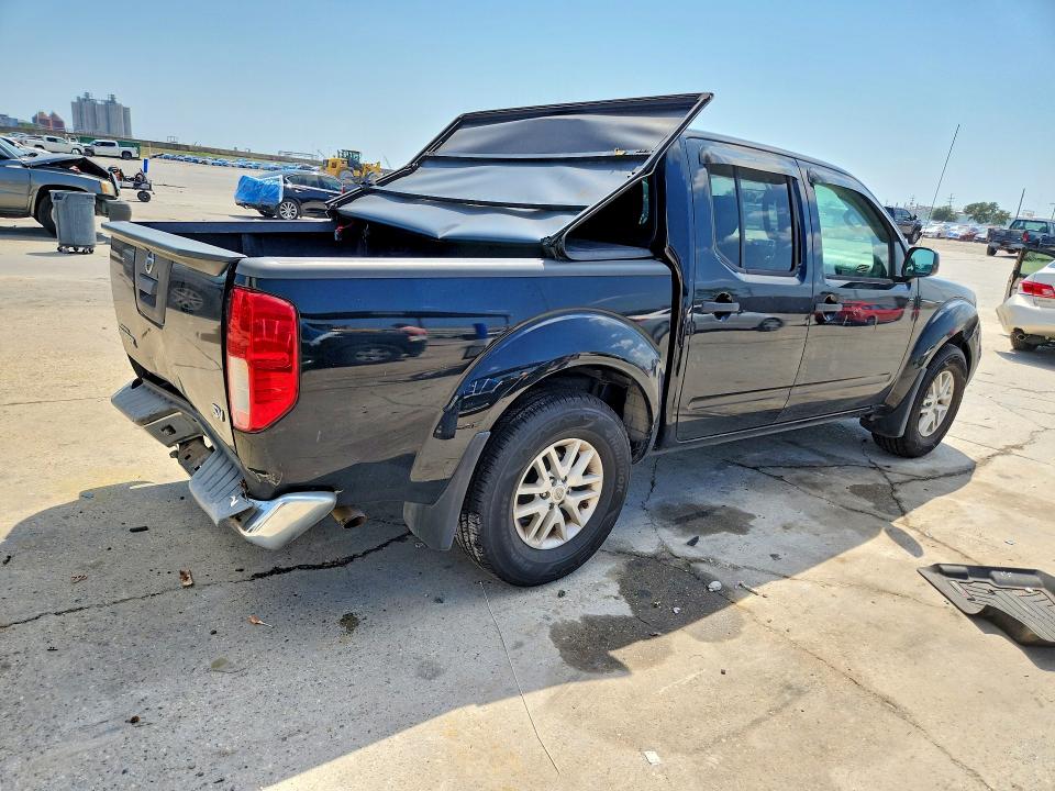 69872546 :رقم المزاد ، 1N6AD0ER4HN775963 vin ، 2017 Nissan Frontier مزاد بيع