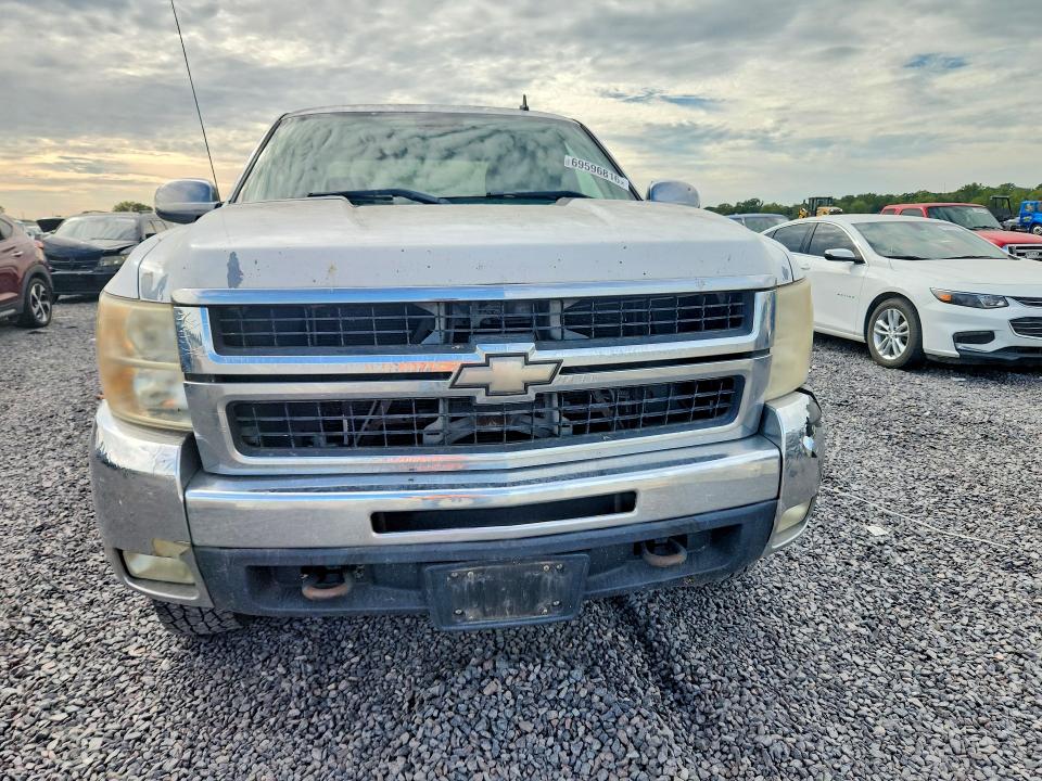 Продажа на аукционе авто 2009 Chevrolet Silverado, vin: 1GCHK53K89F189904, номер лота: 69596816