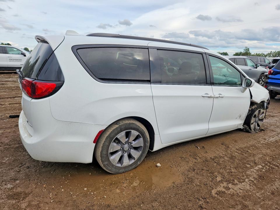 Продажа на аукционе авто 2018 Chrysler Pacifica, vin: 2C4RC1H72JR356317, номер лота: 69066816