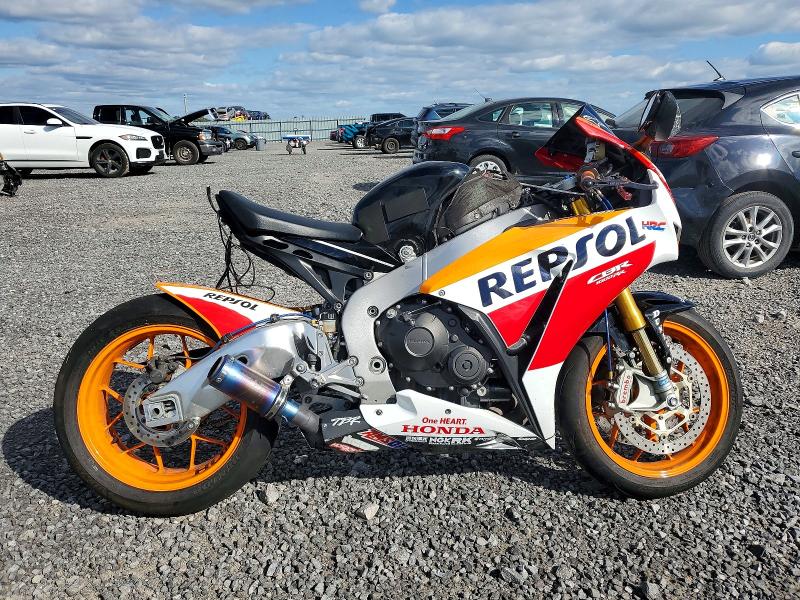 Auction sale of the 2015 Honda Cbr1000, vin: JH2SC59M8FK700016, lot number: 68797916