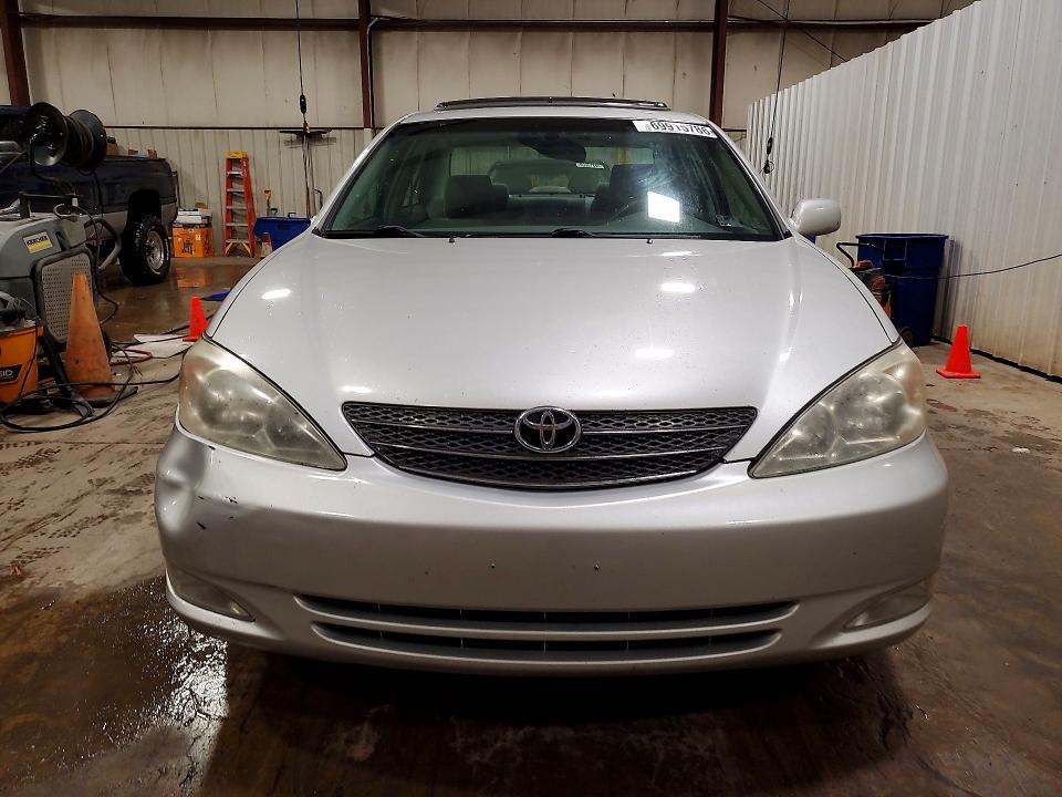 2003 Toyota Camry მანქანა იყიდება აუქციონზე, vin: 4T1BE30KX3U152308, აუქციონის ნომერი: 69915786
