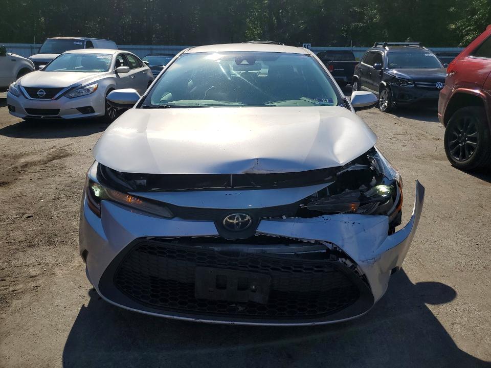 67653306 :رقم المزاد ، 5YFEPMAE0NP320550 vin ، 2022 Toyota Corolla مزاد بيع