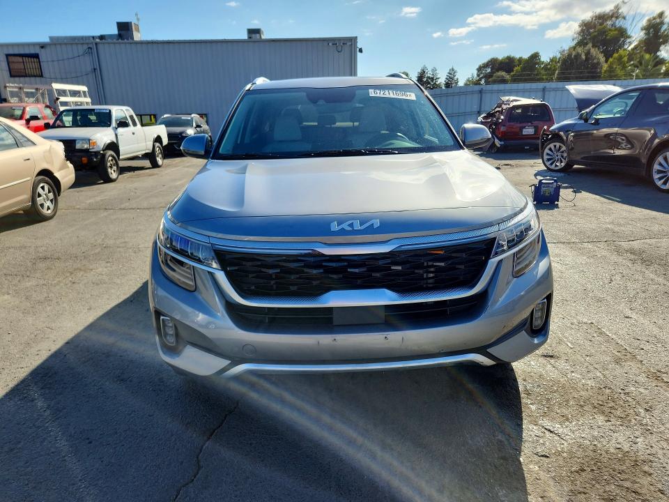 Продажа на аукционе авто 2023 Kia Seltos, vin: KNDETCA2XP7457186, номер лота: 67211696