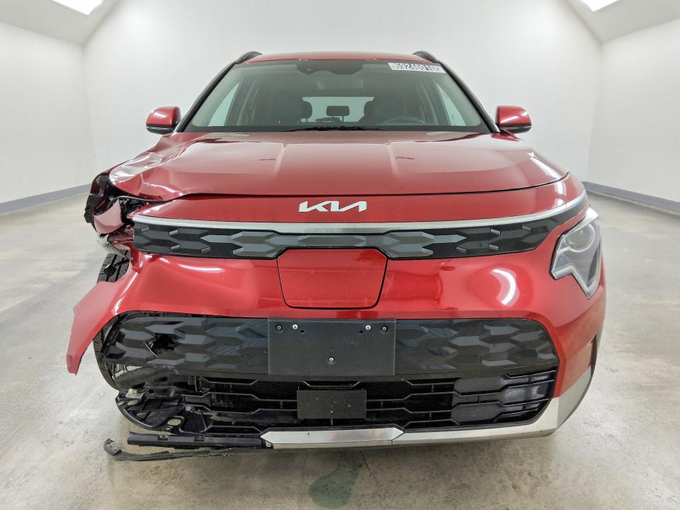 Продаж на аукціоні авто 2023 Kia Niro, vin: KNDCR3L12P5027089, номер лоту: 69246016