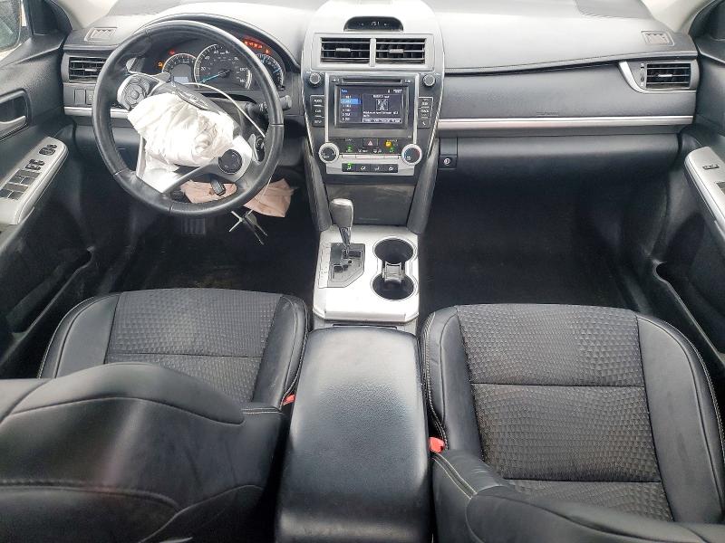 69690256 :رقم المزاد ، 4T1BF1FK2EU837012 vin ، 2014 Toyota Camry مزاد بيع