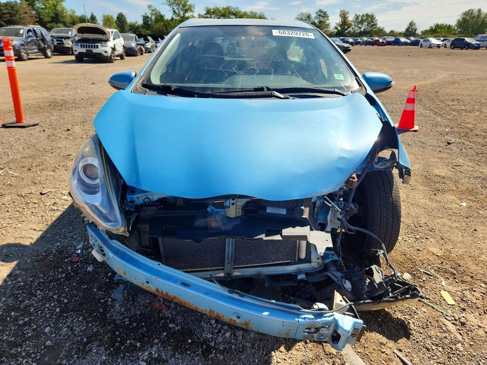 68329726 :رقم المزاد ، JTDKDTB36F1098038 vin ، 2015 Toyota Prius C مزاد بيع