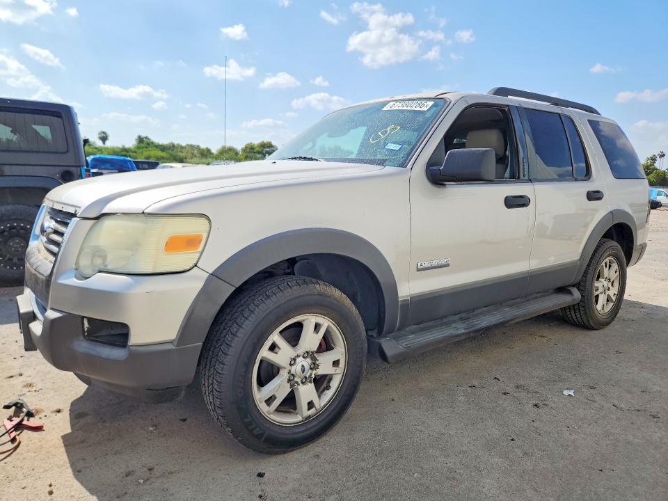 2006 Ford Explorer მანქანა იყიდება აუქციონზე, vin: 1FMEU63E16UA92267, აუქციონის ნომერი: 67380286