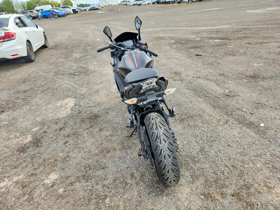 69020206 :رقم المزاد ، ML5EXEM13NDA66217 vin ، 2022 Kawasaki Ex650 مزاد بيع