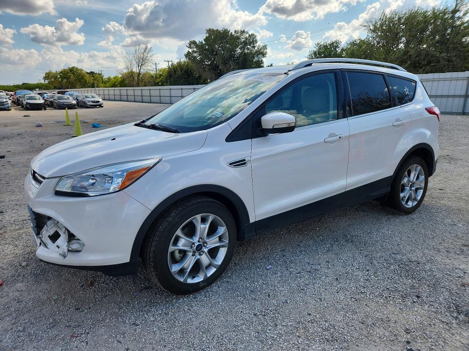 2016 Ford Escape მანქანა იყიდება აუქციონზე, vin: 1FMCU0JX2GUC57690, აუქციონის ნომერი: 69602786