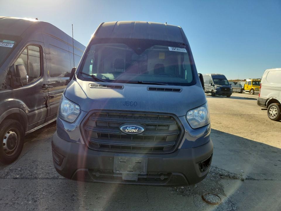 61141596 :رقم المزاد ، 1FTBR3X81LKA56033 vin ، 2020 Ford Transit مزاد بيع