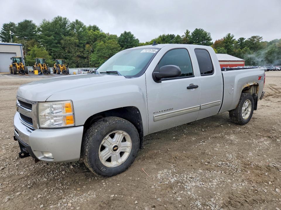 Auction sale of the 2011 Chevrolet Silverado, vin: 1GCRKSE38BZ146743, lot number: 71275756
