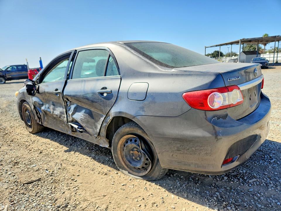 71063866 :رقم المزاد ، 2T1BU4EE6BC584387 vin ، 2011 Toyota Corolla مزاد بيع