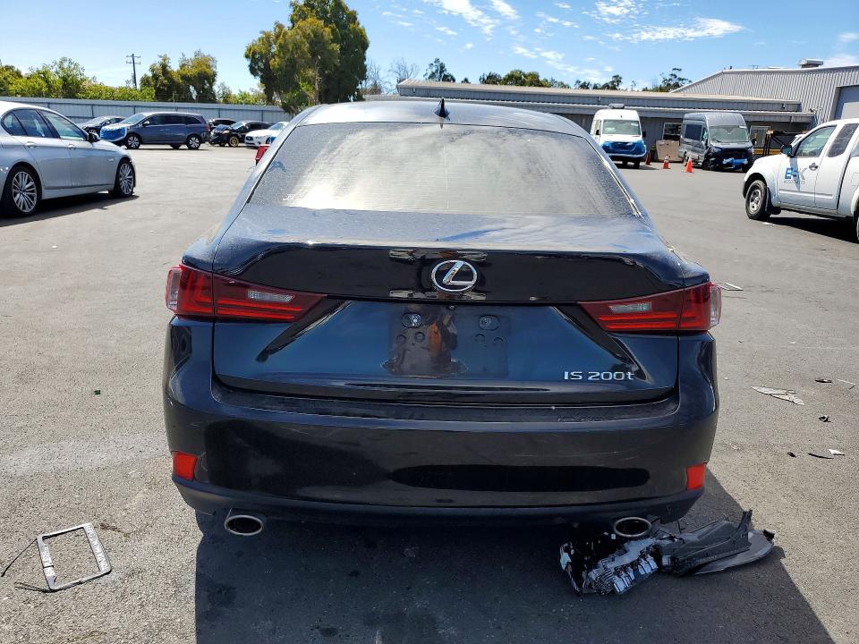 Продажа на аукционе авто 2016 Lexus Is, vin: JTHBA1D25G5004810, номер лота: 68108056