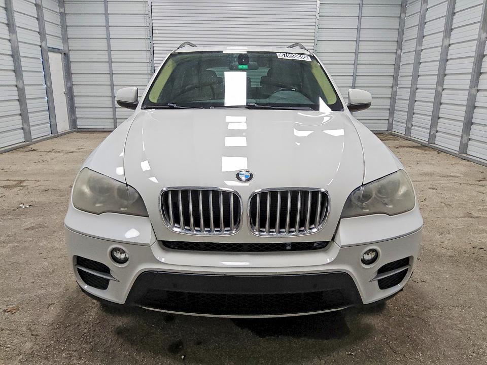 67093836 :رقم المزاد ، 5UXZV4C50D0B02977 vin ، 2013 Bmw X5 مزاد بيع